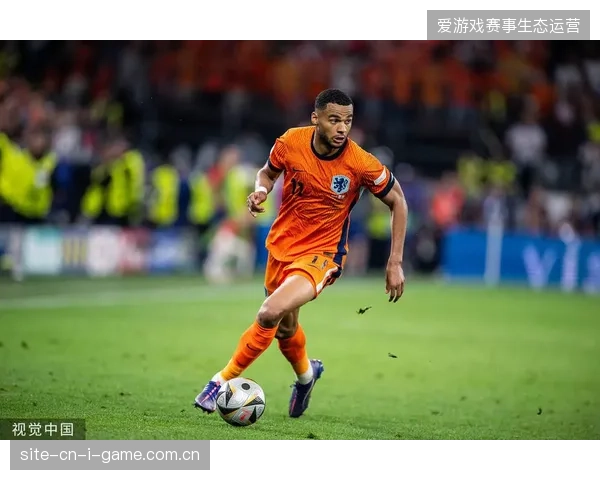 西班牙队以欧洲杯冠军阵容为班底，多名来自巴萨的球员将确保其传控体系的无缝衔接与战术延续性